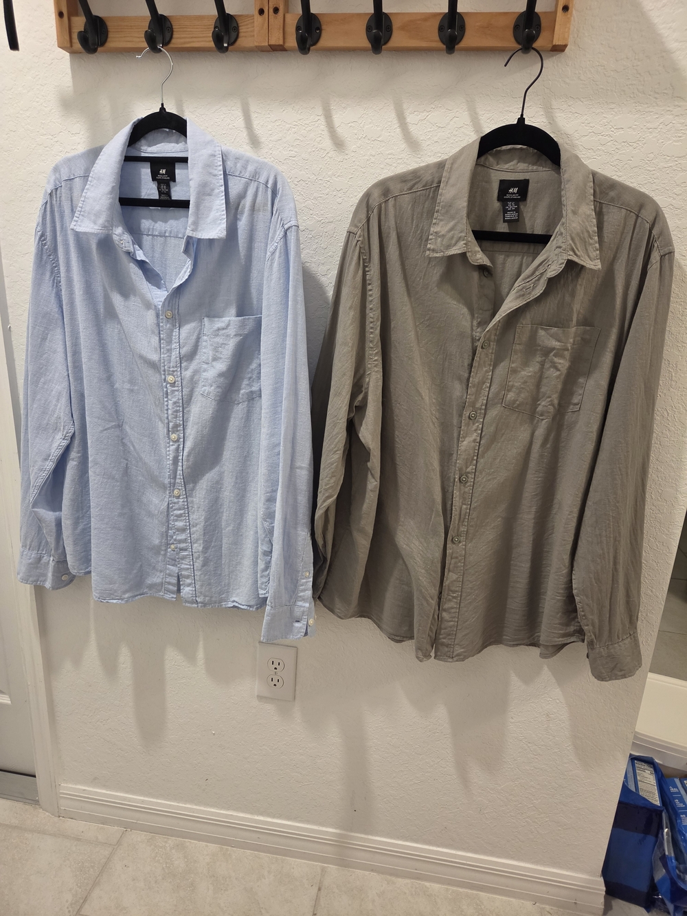H&M XL Linen Blend Button Down Shirt Bundle 2-Pack Blue & Taupe